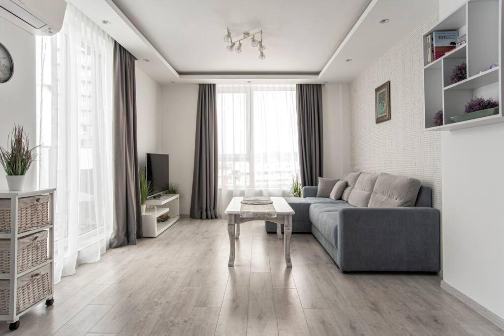Sunny & Stylish Brand New 2Bdr Apartment + Parking Sofia Eksteriør billede