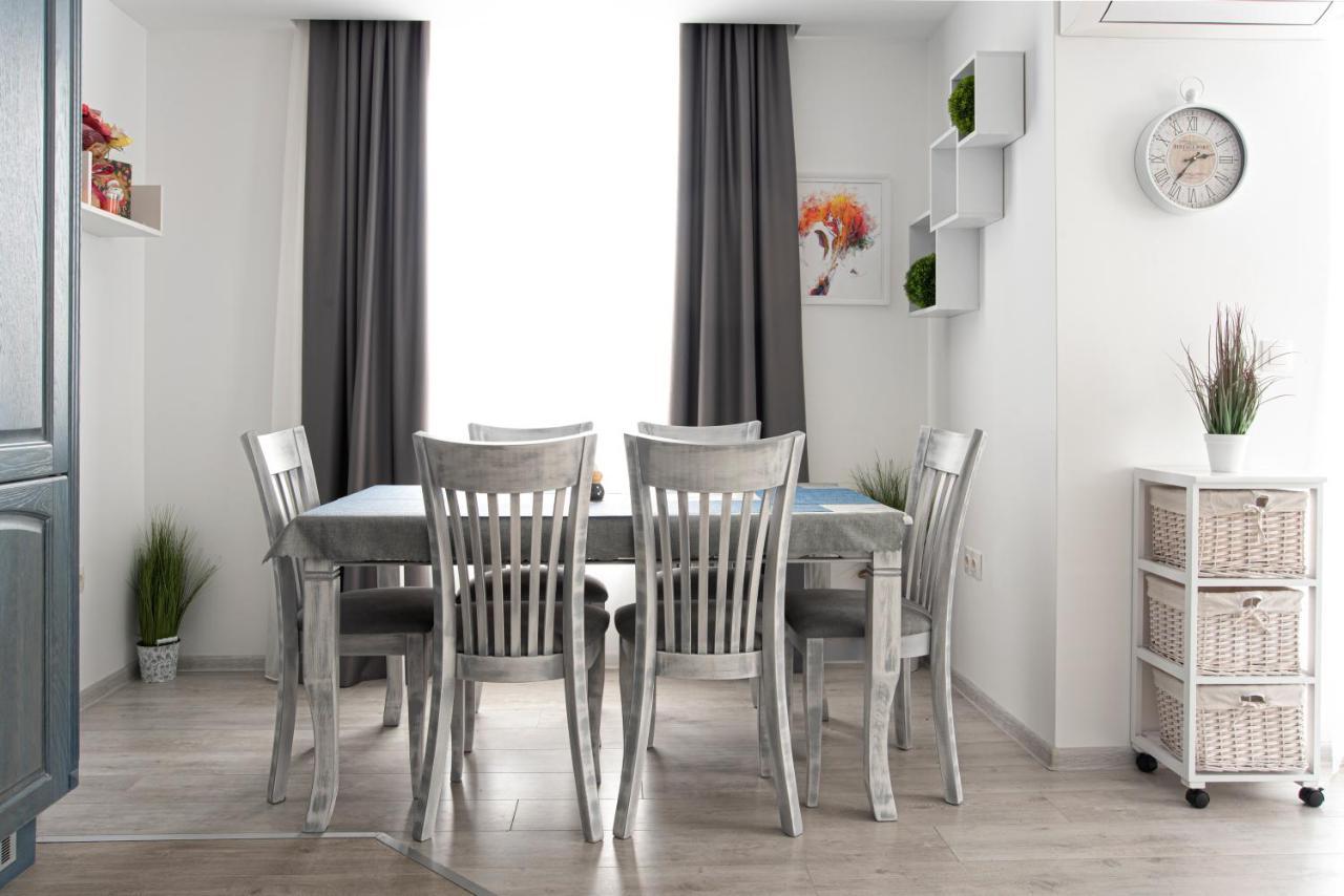 Sunny & Stylish Brand New 2Bdr Apartment + Parking Sofia Eksteriør billede
